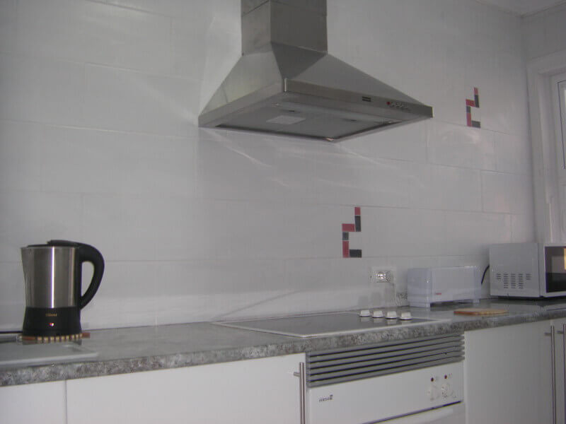 pater-and-jane-thomas-after-kitchen-builders-tenerife-rad-interiors (1)